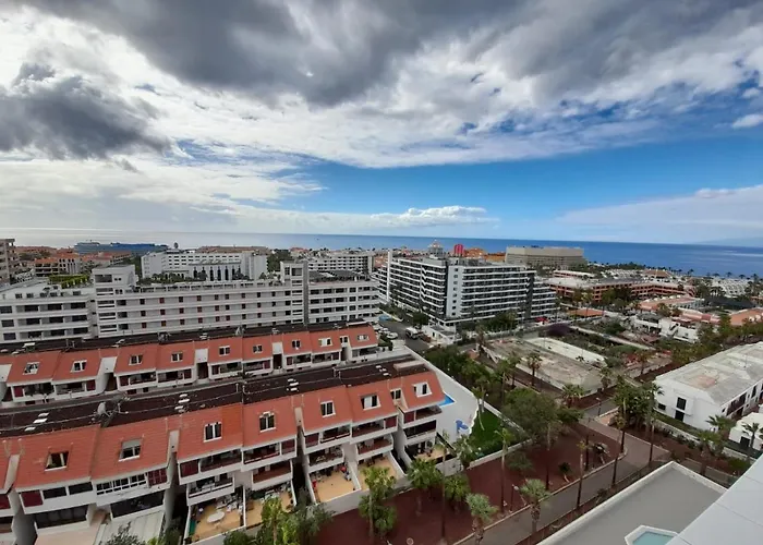 Playa Honda Apartmán *